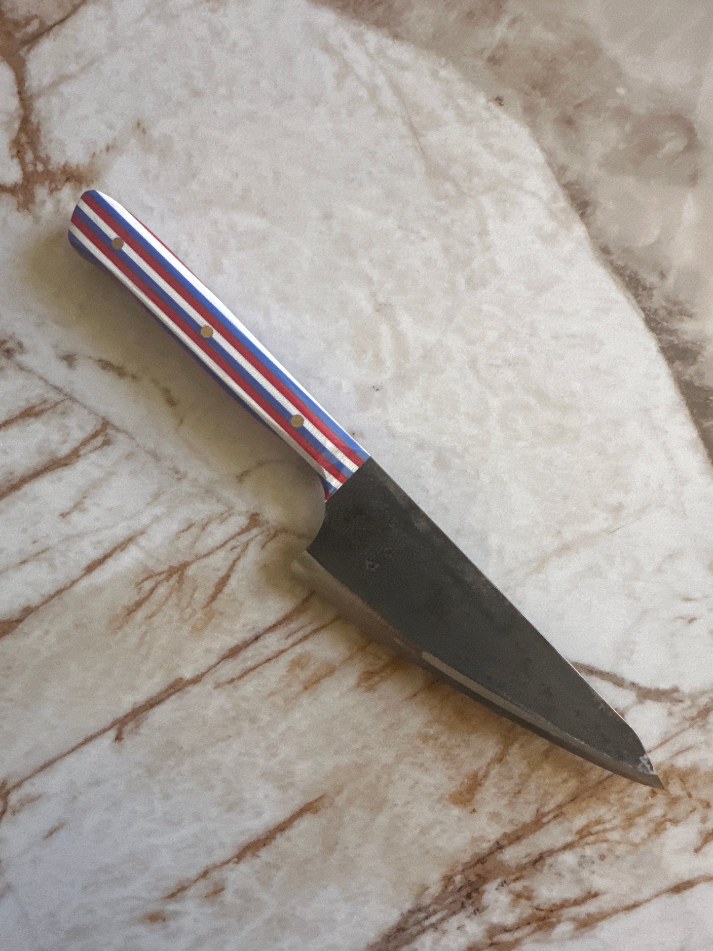 Couteau Honesuki